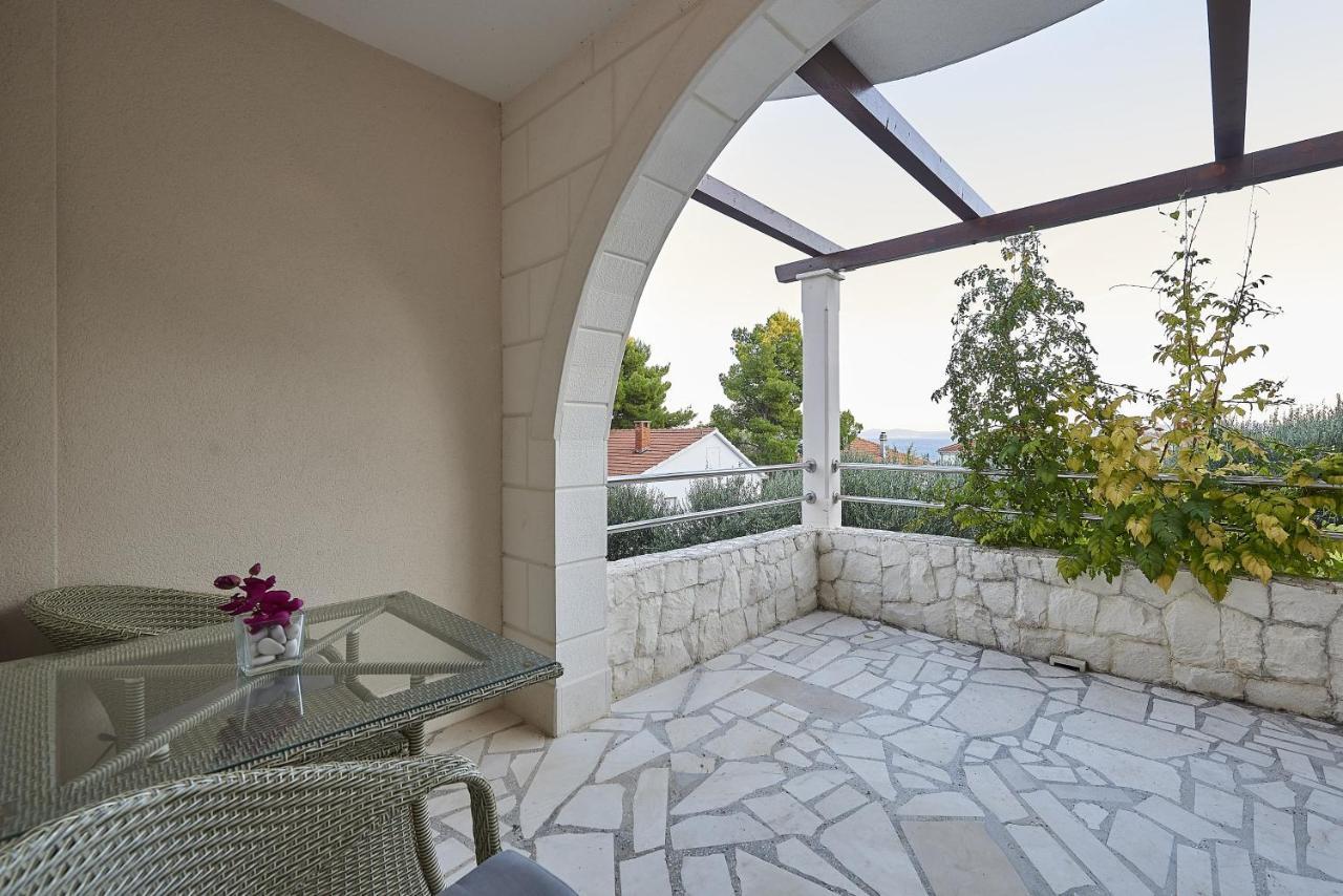 Apartments With A Parking Space Mavarstica, Ciovo - 17803 Trogir Zewnętrze zdjęcie